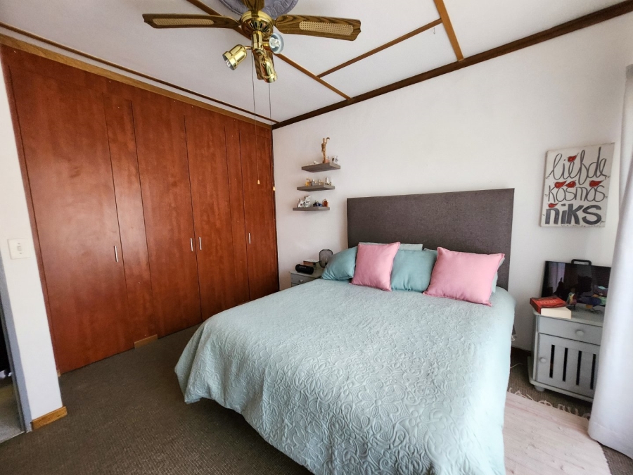 4 Bedroom Property for Sale in Wilkoppies North West